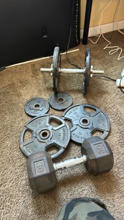 WEIGHTS FOR SALE  MOVING AND NEED TO DOWNSIZE ON EVERYTHING