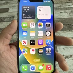 iPhone 13 Pro 256GB Excellent Condition - Unlocked For Any Carrier W/ New Tempered Glass Screen Protector And Charger