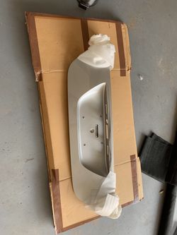 Genuine Mercedes Eclass trunk panel 2003-2017 model