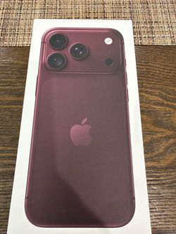 iPhone 18 pro burgundy