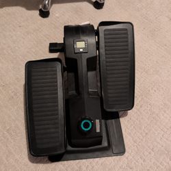 Cubii JR Under-Desk Elliptical Trainer 