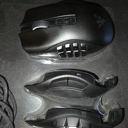Razer Naga Pro With Charging Dock