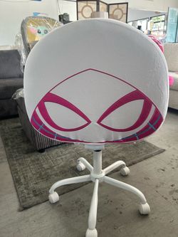 Ghost spider chair