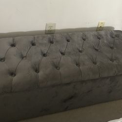 Ottoman W Storage 