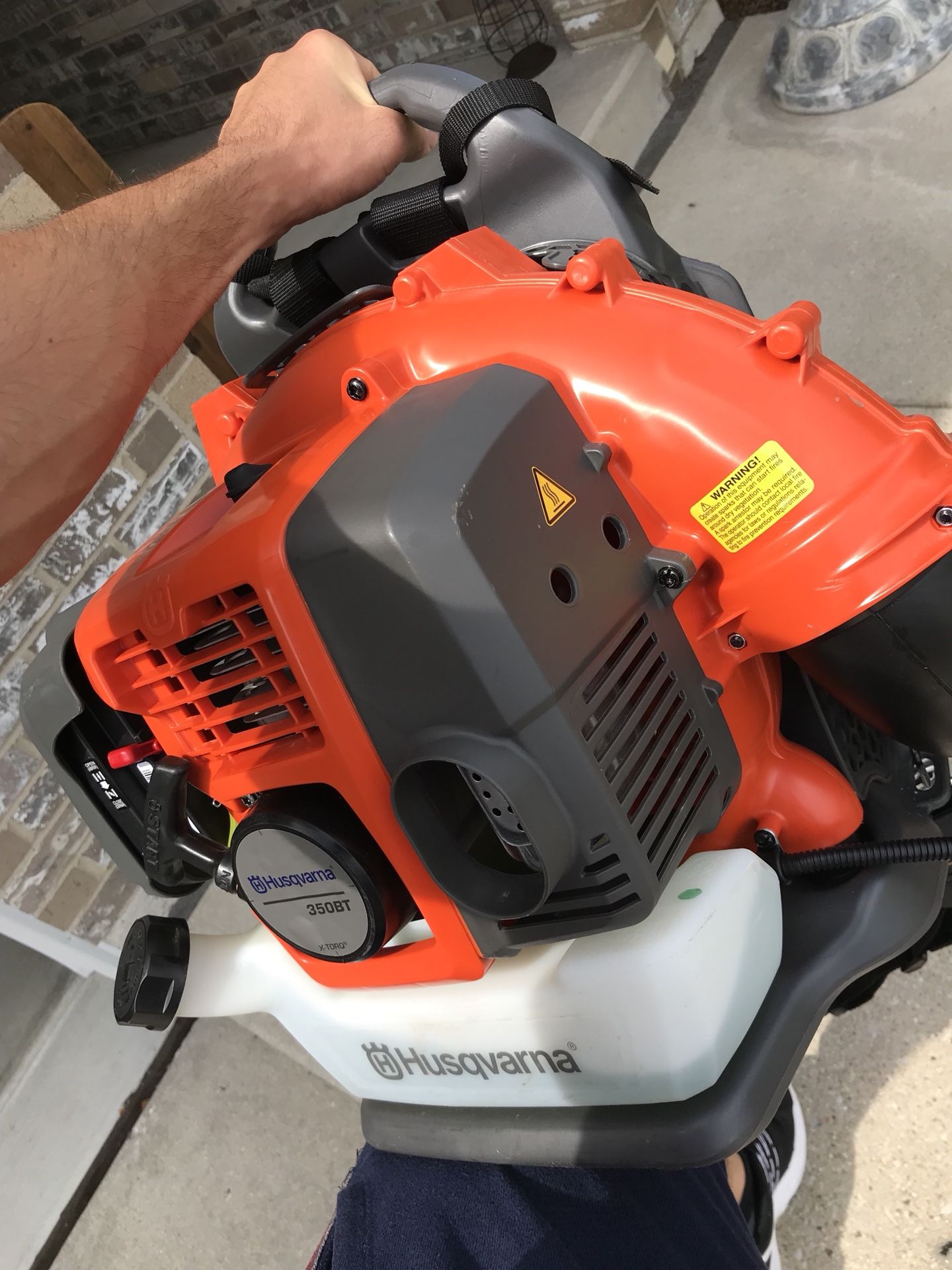 Black n Decker Leaf Blower for Sale in Glen Raven, NC - OfferUp