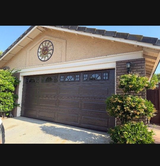 Garage Doors 