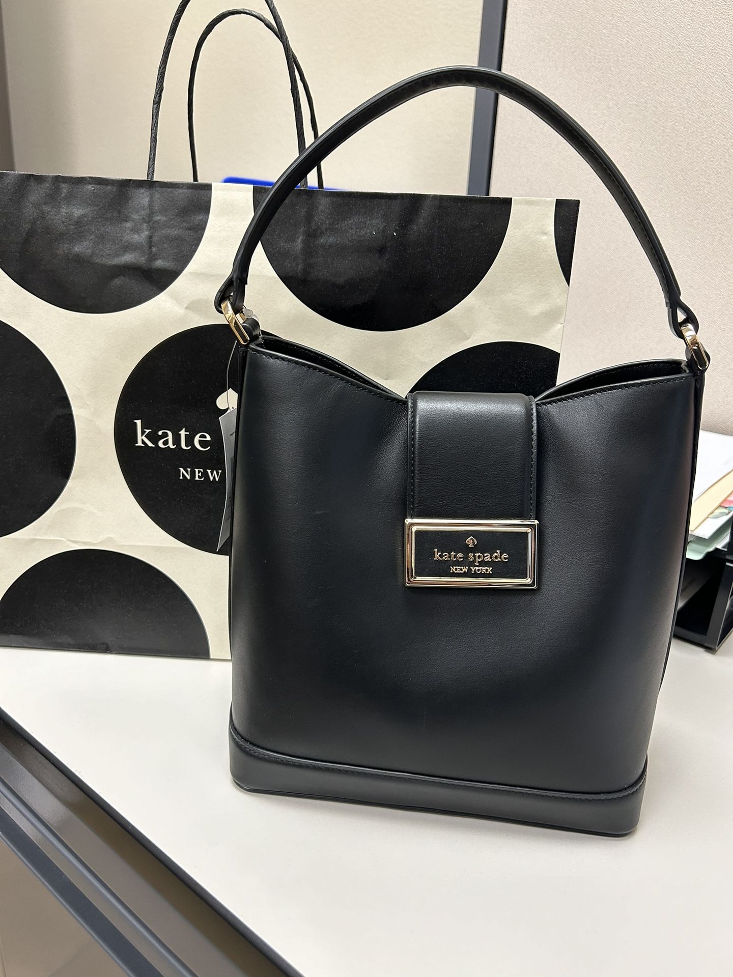 New Kate Spade Bucket Bag