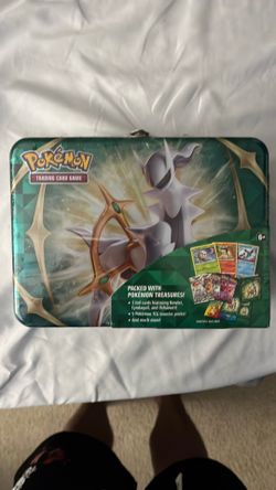 Pokémon TCG: Arceus Collector Chest (Spring 2022)