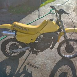 Suzuki DS 80