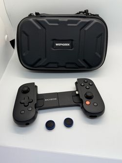 Backbone One Mobile Gaming Controller for iPhone with Carrying Case