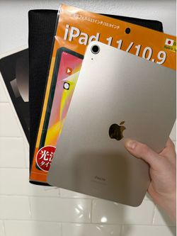 2024 Silver iPad 11” Air 256GB M2 Chip
