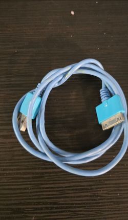 Blue USB to 30-Pin Charging Cable