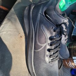 Nike. Size 10