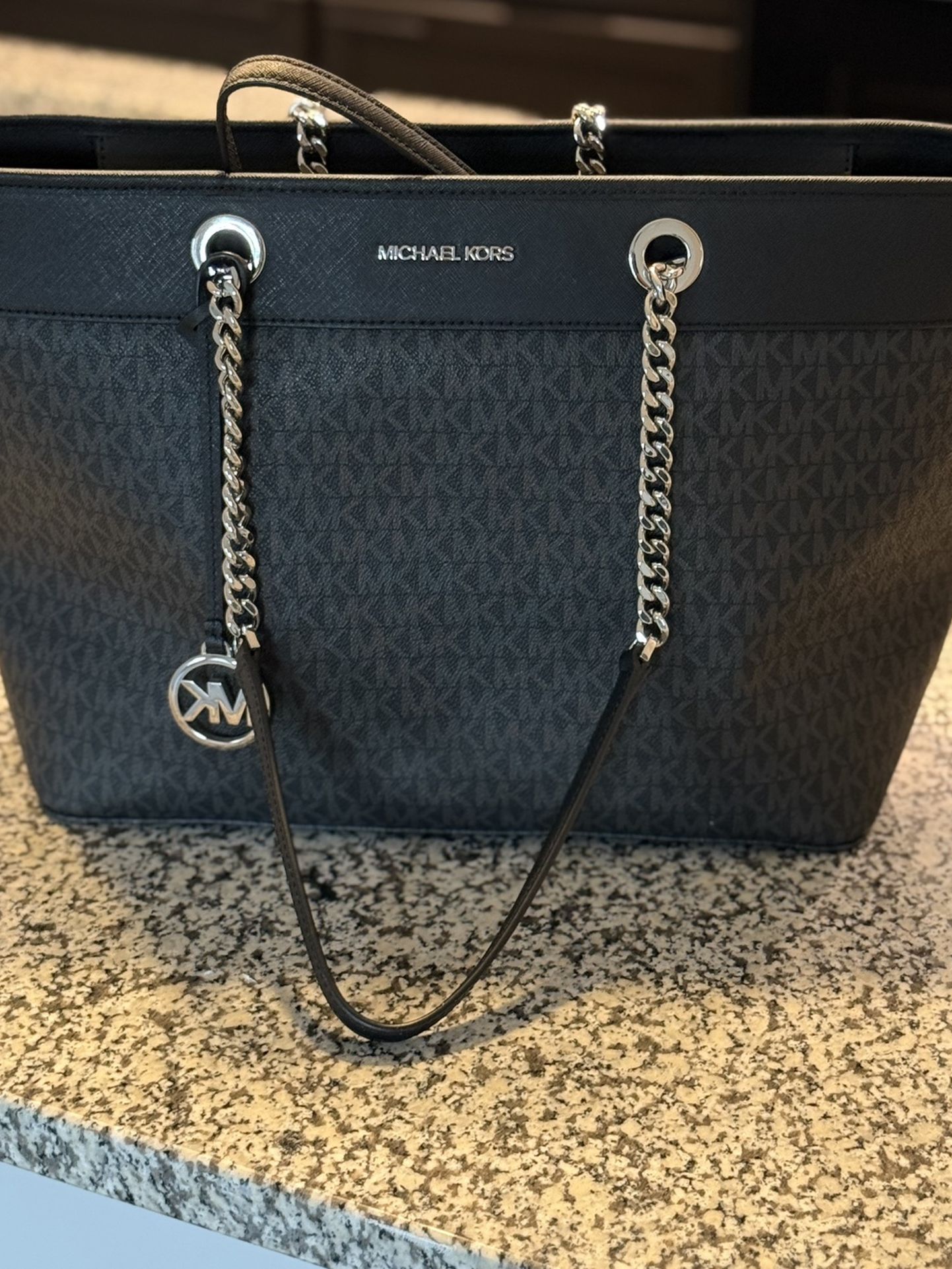 Michael Kors Tote