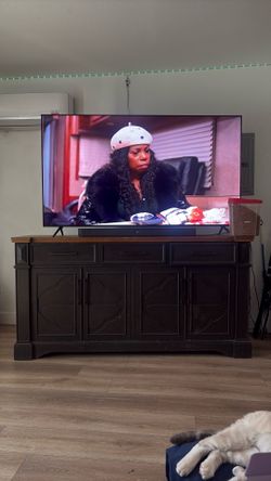 Tv stand