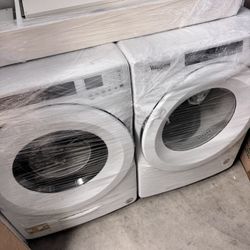 Whirpool Front Load Stackable Washer & Dryer