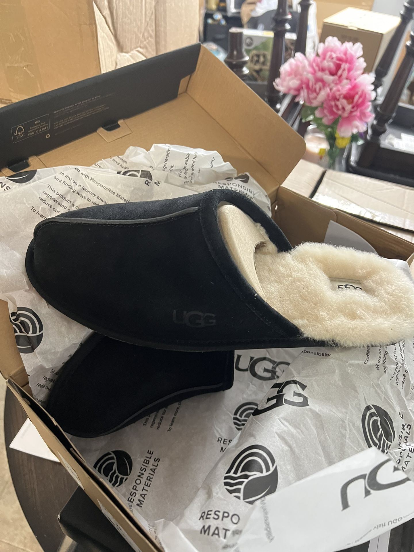 Ugg Scuff Men Slippers. Size 14