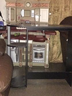 Mini table with rolling a chair