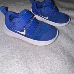 Toddler Nike Sneakers 