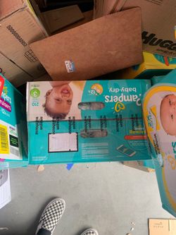 Pampers baby dry size 3 , 210 count