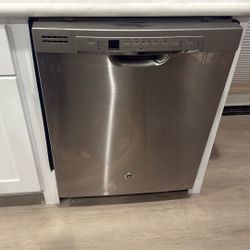 GE STAINLESS STEEL DISHWASHERS
