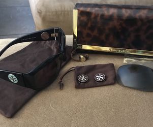 Tory Burch sunglasses w case