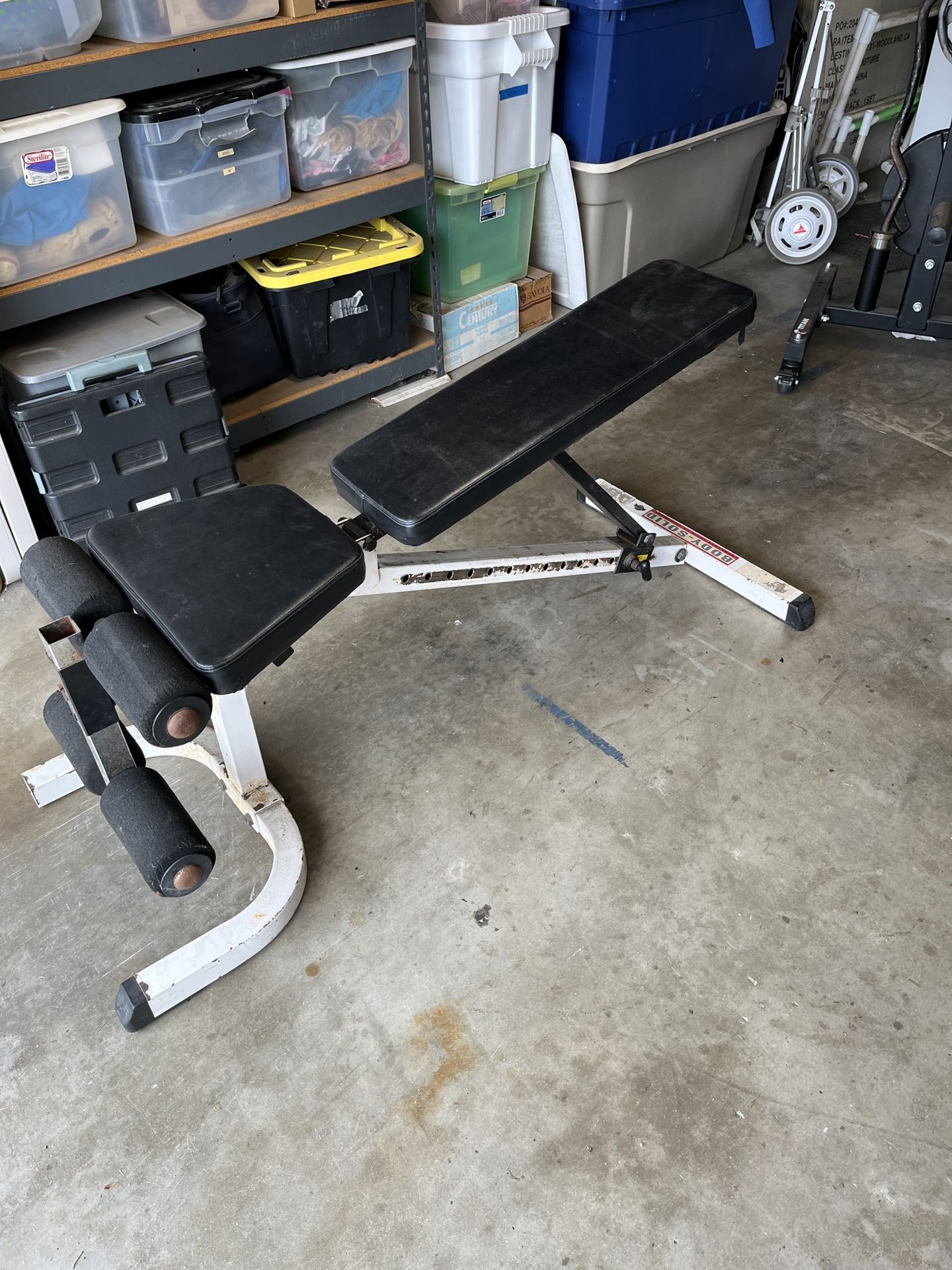 Weights lifting bench