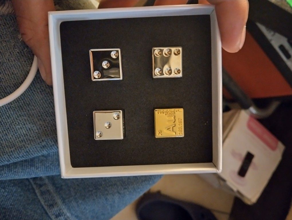 Element Dice