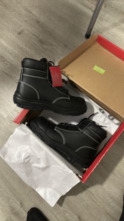 Safety footwear steel toe boots