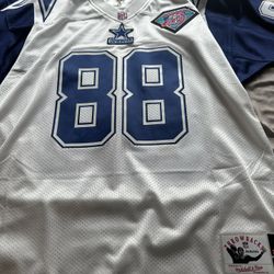 Authentic Dallas Cowboys Jersey Size XL