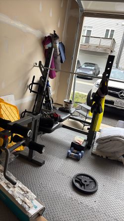 Workout bench, bar and accessories