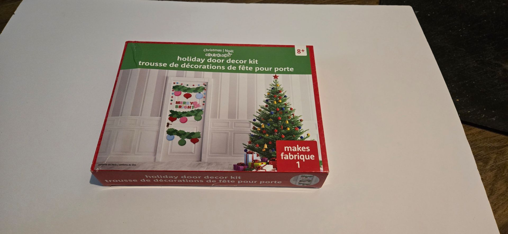 Holiday door decor kit