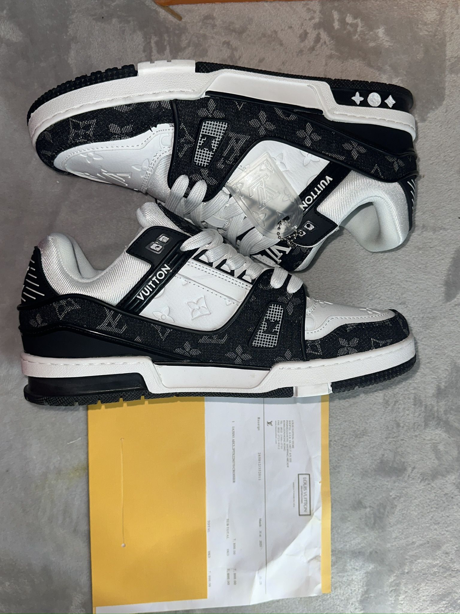 Lv Trainers