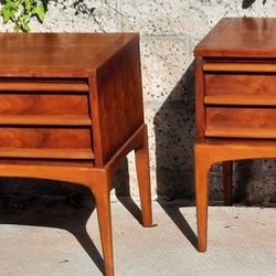 beautiful 1960's pair of Lane Rhythm series walnut NIGHTSTAND END TABLES and Others 