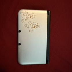 Nintendo 3DS XL The Year Of Luigi