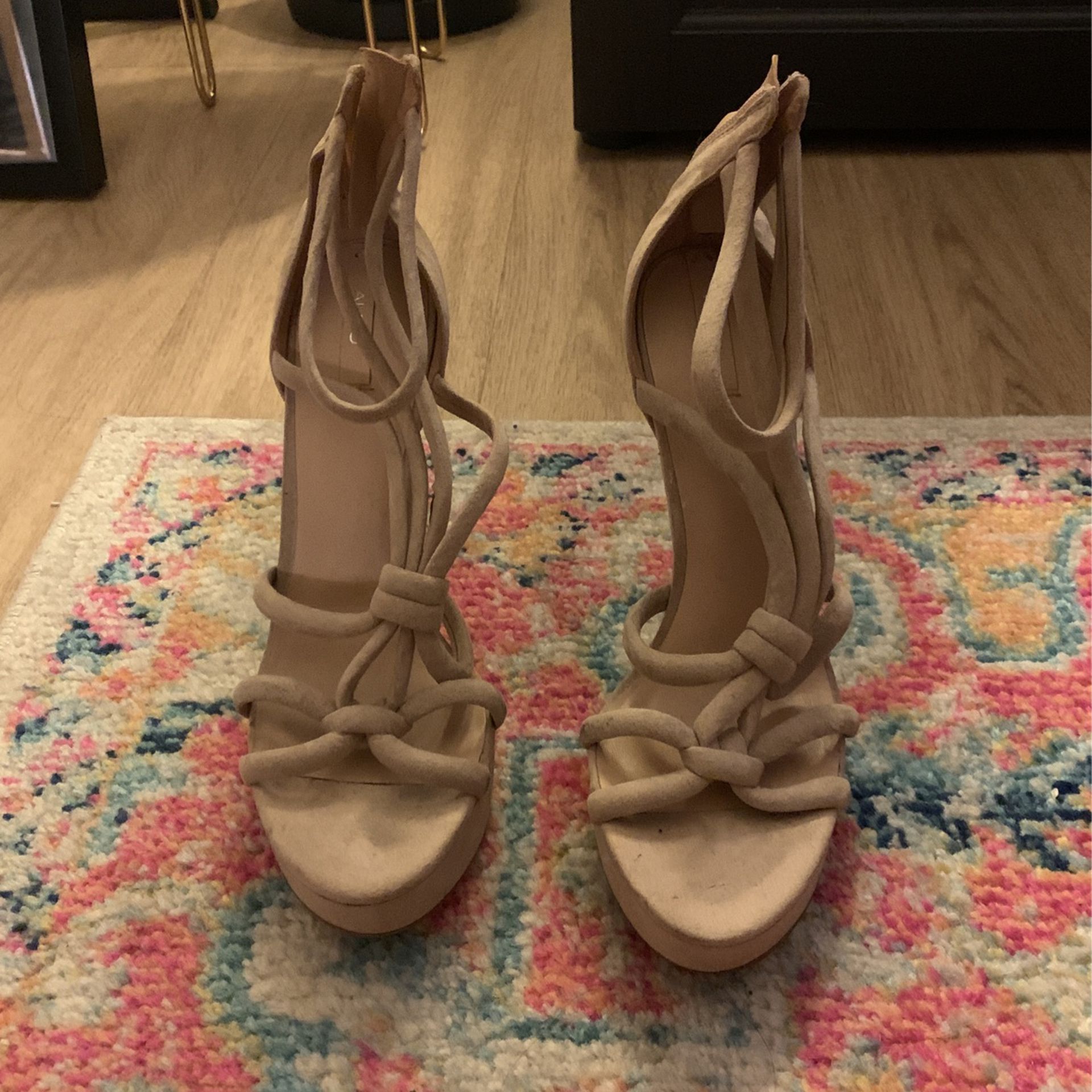 Also Sued Nude Heels Womens Size 8