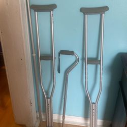 Crutches And Walking Cain Special All Of This For $25