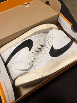 Nike blazers 9.5