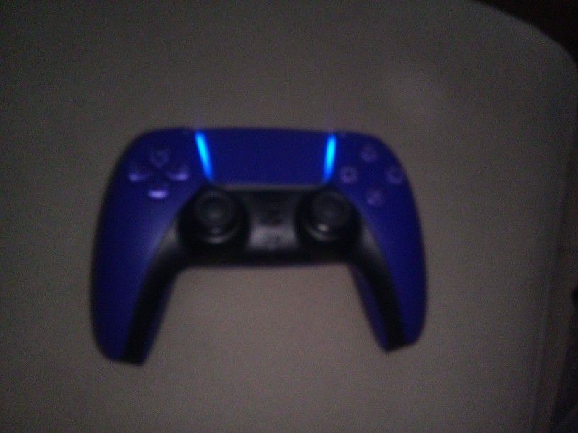 PS5 Purple Controller 