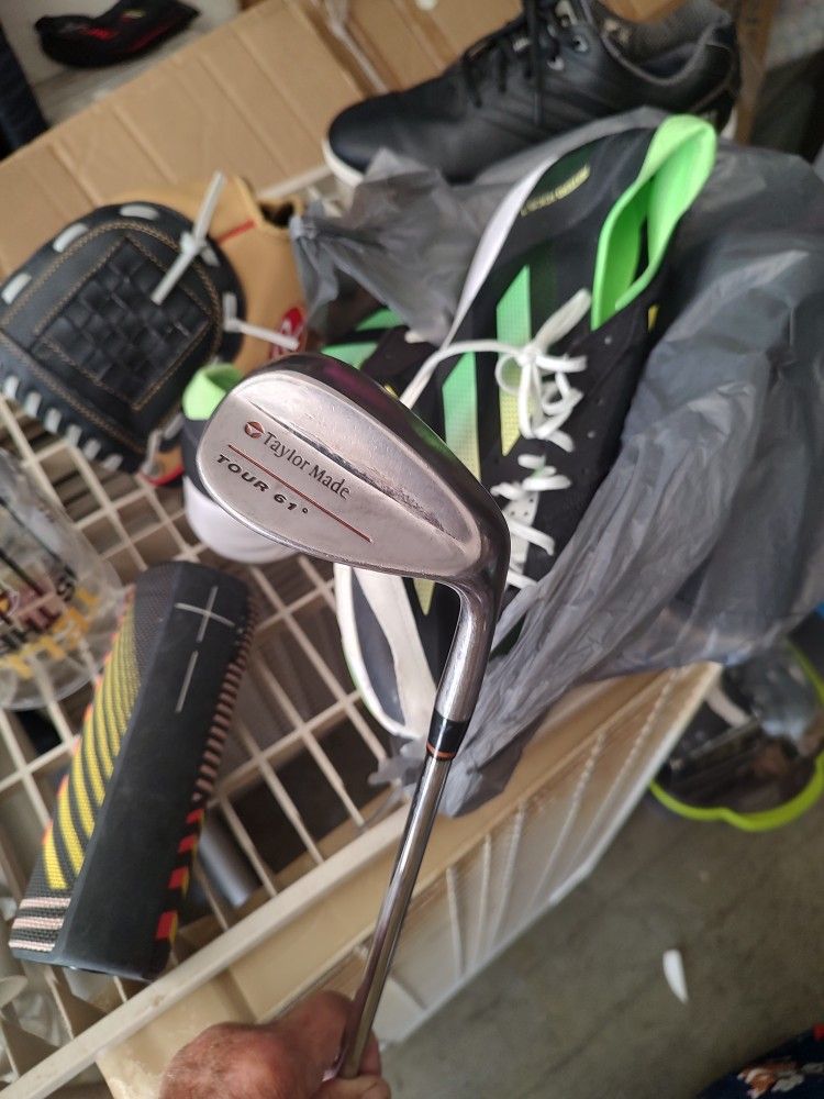 TaylorMade Tour 61°wedge