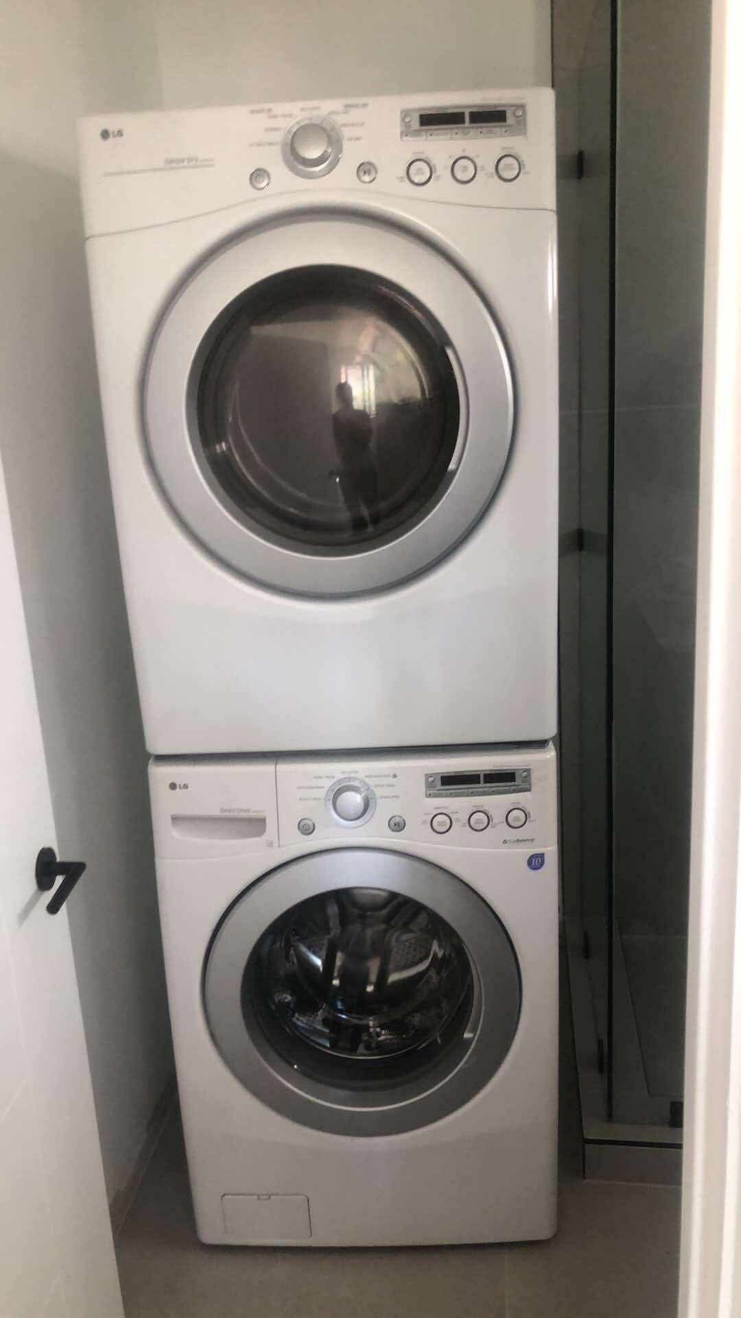 Washer And Dryer Set