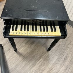 Mini grand piano
