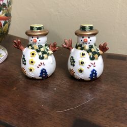 Pair Of Holiday Salt & Pepper Shakers