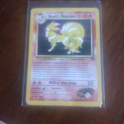 Brock's Ninetales Pokemon Card Holo