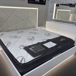 HOT SALE✨4PC White Bedroom Set w/ LED Lights and Storage (Mattress No Included) 