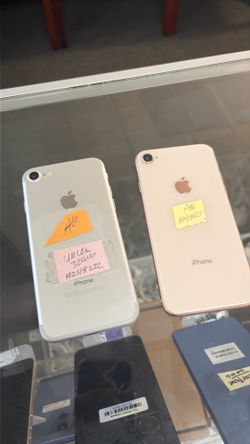 iPhone 8 gold  and 7