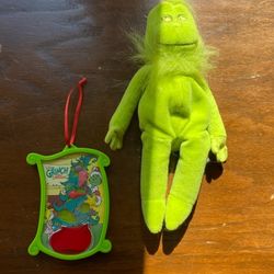Grinch Plush & Puzzle Ornament