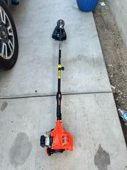 Shop ECHO 21.2 cc Gas 2-Stroke Straight Shaft String Trimmer