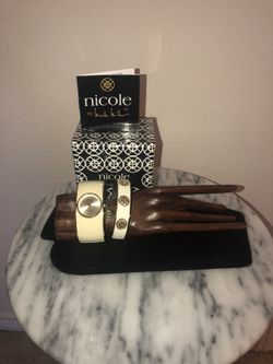 Women’s Nicole Miller Jewelry 