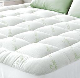 Ultra Soft Twin XL Size Mattress Topper - Viscose For Sale $20.00 50%+ OFF Retail $41.99 NEW IN PACK